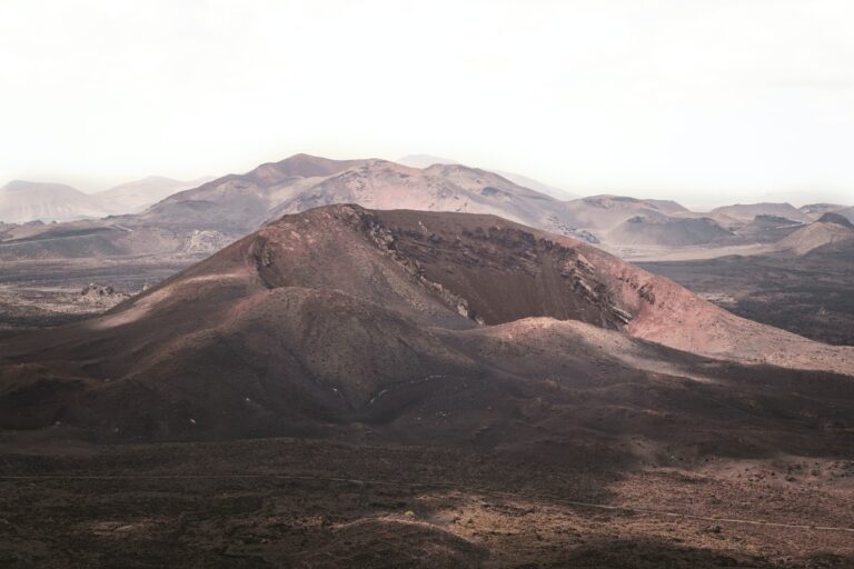 The Best Way To Visit The Lanzarote Volcano (Timanfaya National Park)